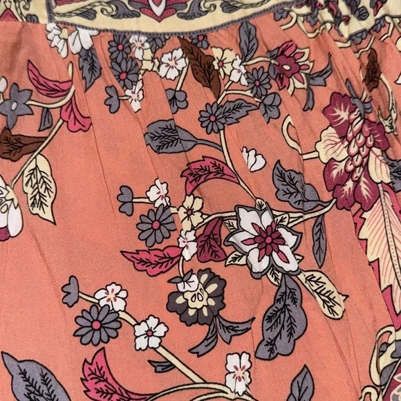 Floral Orange/Peach Popover Top (1XL) - Picture 2 of 7